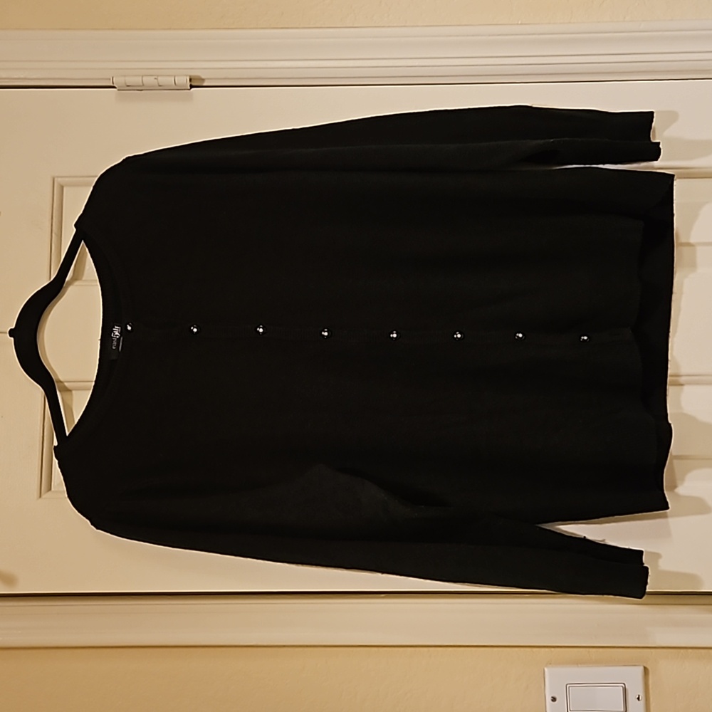 East 5th Woman Black cardigan with little rhinestone and black buttons. 1X - Picture 2 of 8